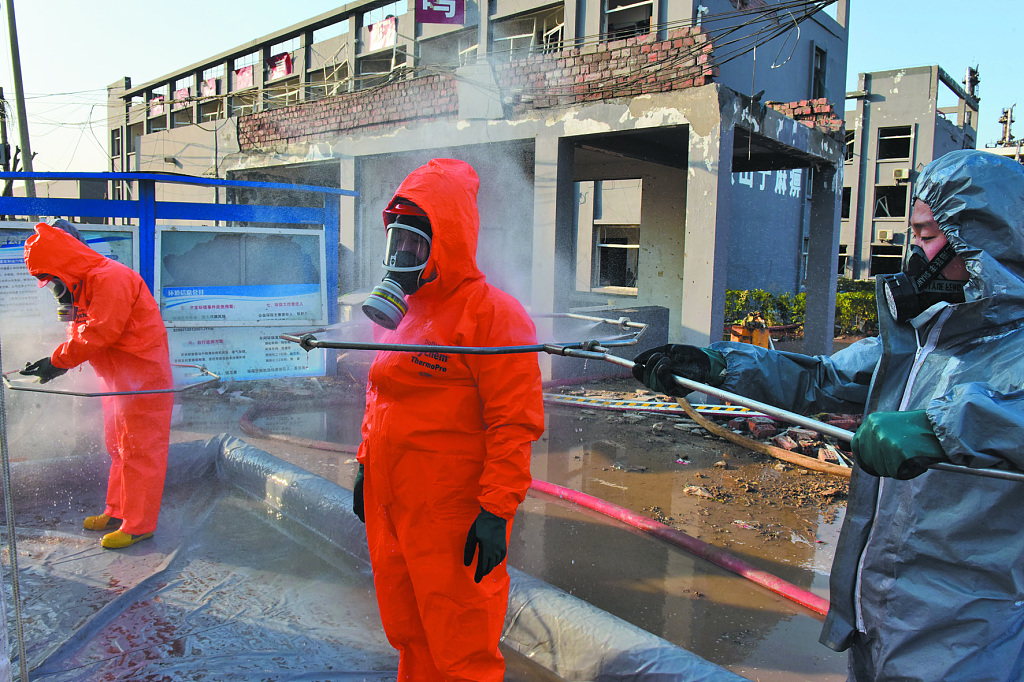 她的丈夫说大不了就不过