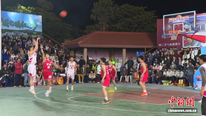 广东化州第四季“村BA”开赛：体育+农文旅深度