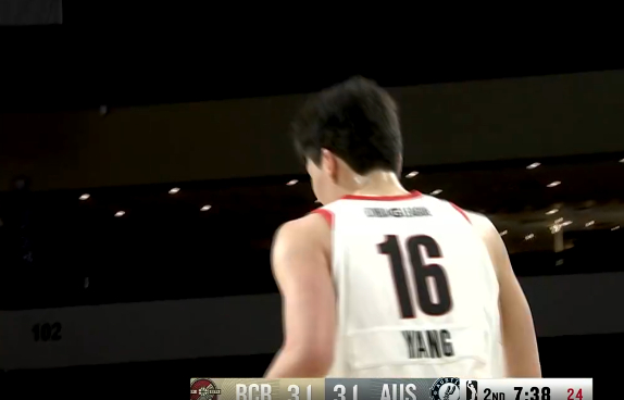 杨瀚森G联赛高效输出砍下12分5篮板2助攻