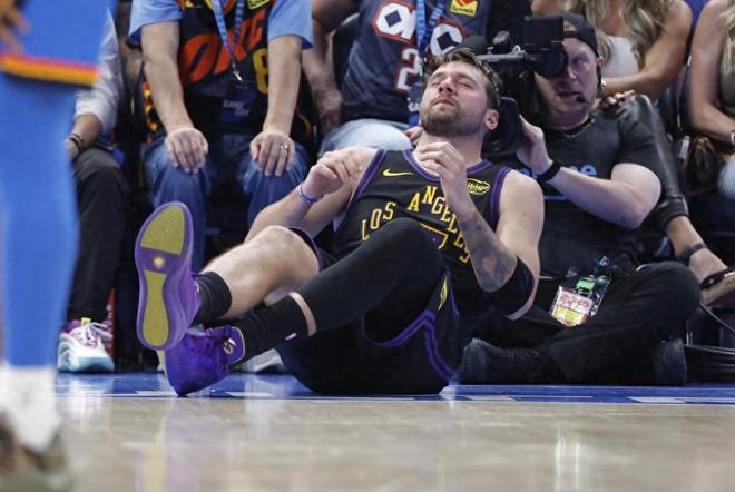 东契奇伤退湖人赛季提前终结 球队重组迫在眉睫