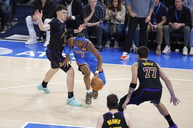 湖人惨败雷霆43分 创赛季最惨失利