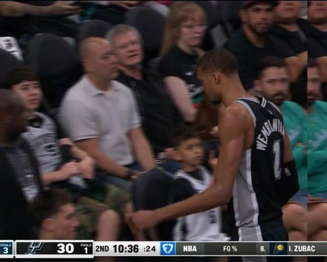 文班肋骨挫伤退赛 或影响MVP评选