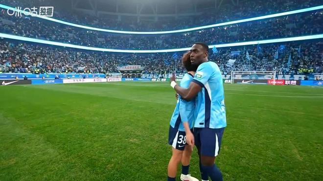 大连英博逆转河南队四连胜冲至积分榜第三