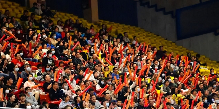 广东宏远常规赛末期低迷暴露季后赛隐患